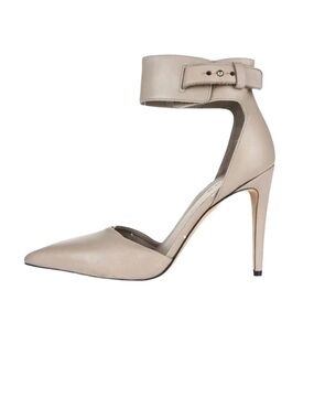 Vince Ada taupe leather pointy toe ankle strap heels  size 8.5 good condition